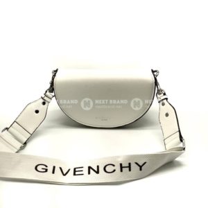 фото Сумка-клатч Givenchy Q4915