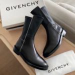 фото Ботинки Givenchy N8660